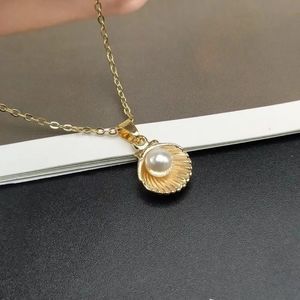 Trendy Summer Shell Imitation Pearl Pendant Neckla